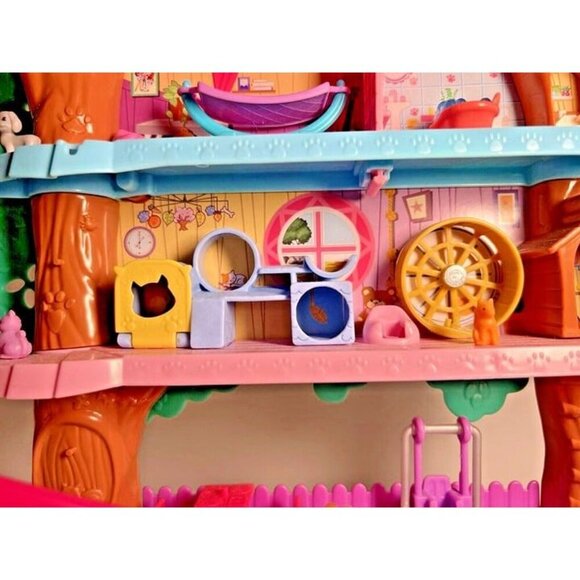 Polly Pocket Pollyville Pet Adventure 3 Story Expandable Treehouse Play Set - Picture 8 of 12
